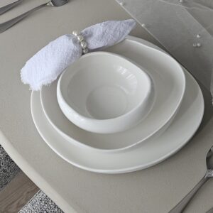 service de table blanc en porcelaine fine