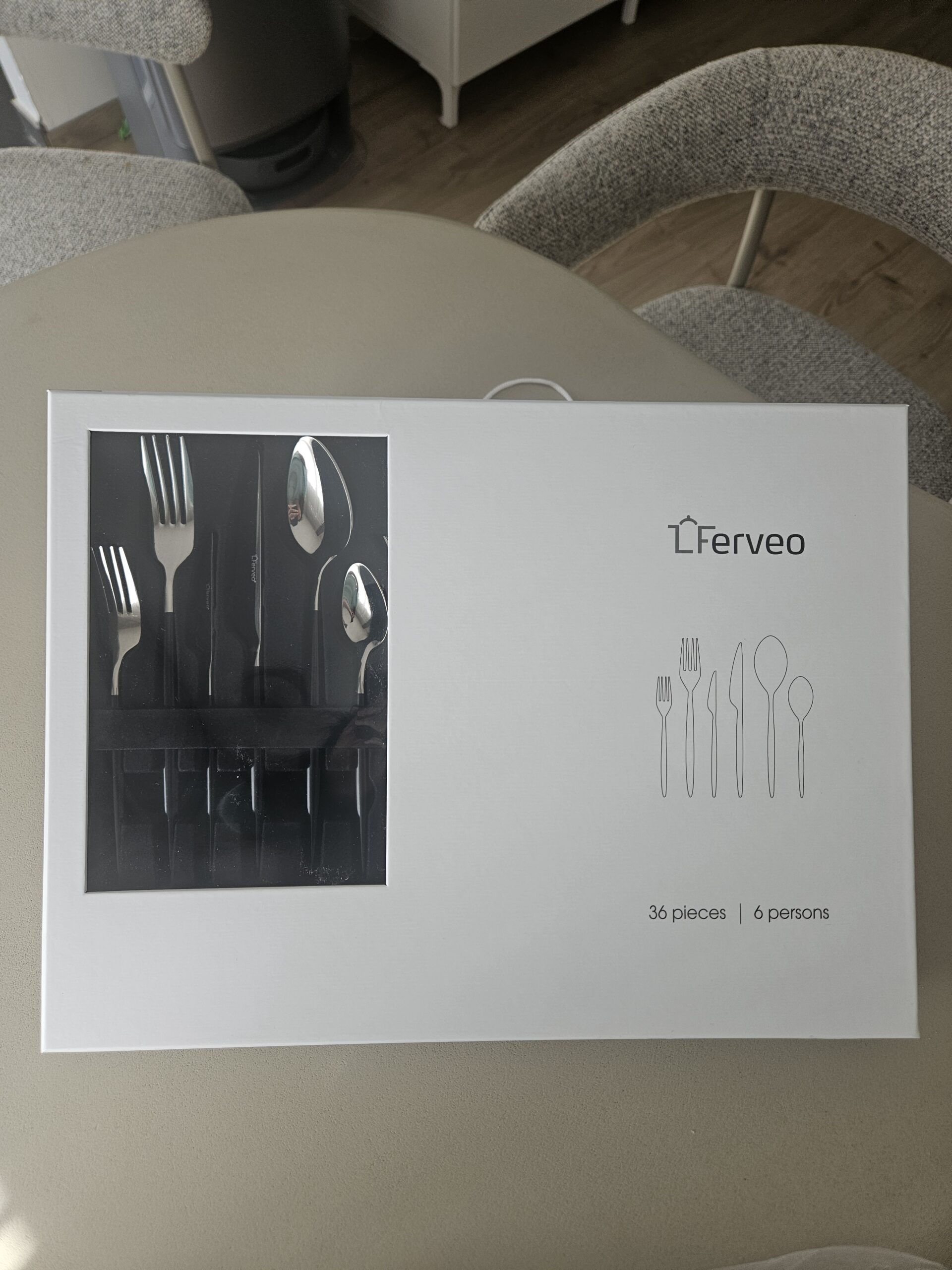 Coffret de couverts argentés manches nacrés effet opale noire (36 pièces - 6 personnes) – Image 8